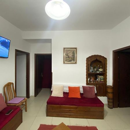 Cico Hostel &Private Room Gjirokastër Exteriör bild