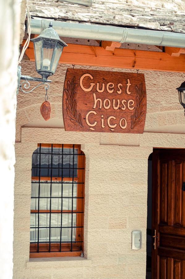 Cico Hostel &Private Room Gjirokastër Exteriör bild