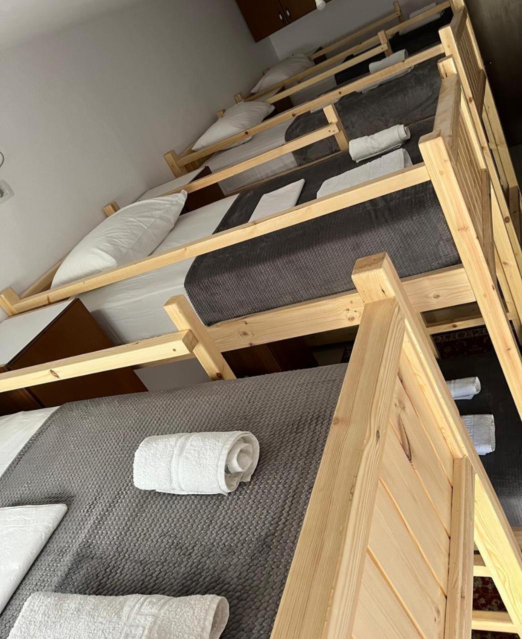 Cico Hostel &Private Room Gjirokastër Exteriör bild